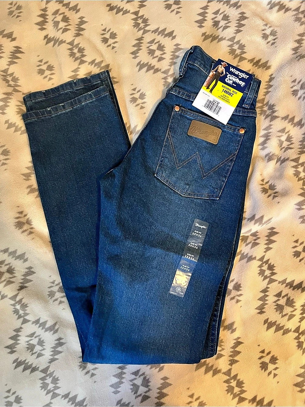 Women’s Wrangler Cowboy Cut Slim Fit 14MWZ Jeans NWT